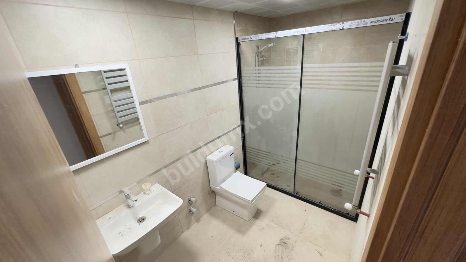 GB/NEST'den ÇAMURLU AKOĞUZ KIŞLASI TOKİDE 3+1 KİRALIK DAİRE - Fotoğraf 9