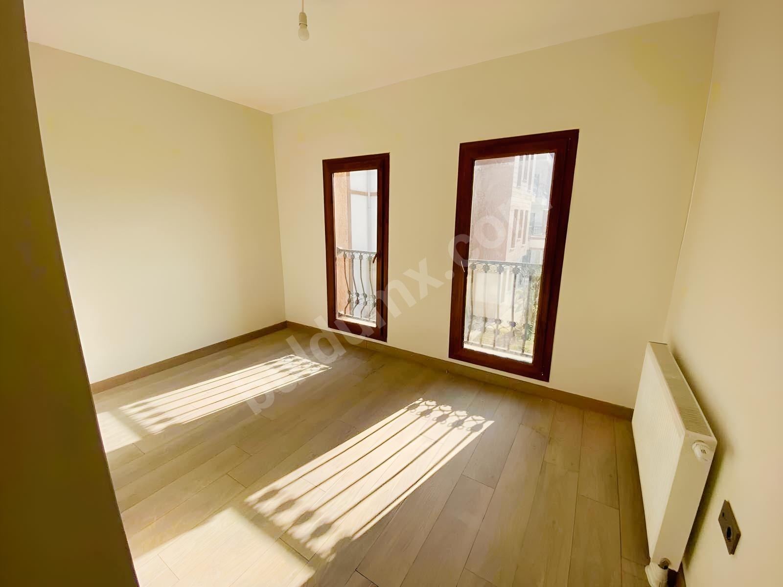 ORDUZU MAHALLESİ KALDIRIM TOKİ SATILIK 3+1 ARAKAT FIRSAT DAİRE - Fotoğraf 3