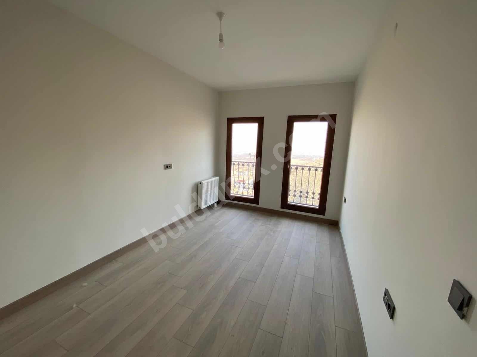 ORDUZU MAHALLESİ KALDIRIM TOKİ SATILIK 3+1 ARAKAT FIRSAT DAİRE - Fotoğraf 11