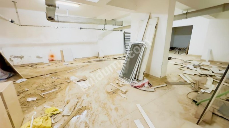 GB/NEST'DEN HİDAYET MAH.CADDE ÜSTÜ ACİL SATILIK 230M2 DÜKKAN
