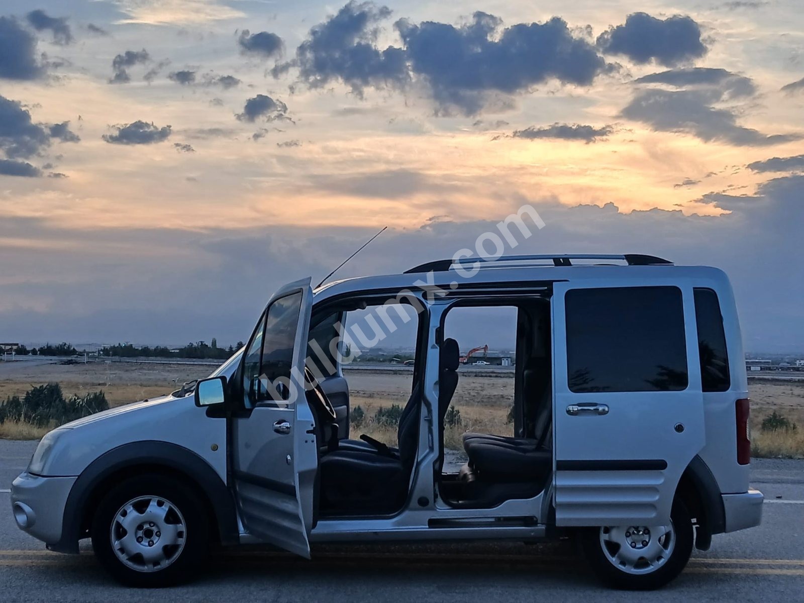 FORD CONNECT 2013 90'LIK - Fotoğraf 4