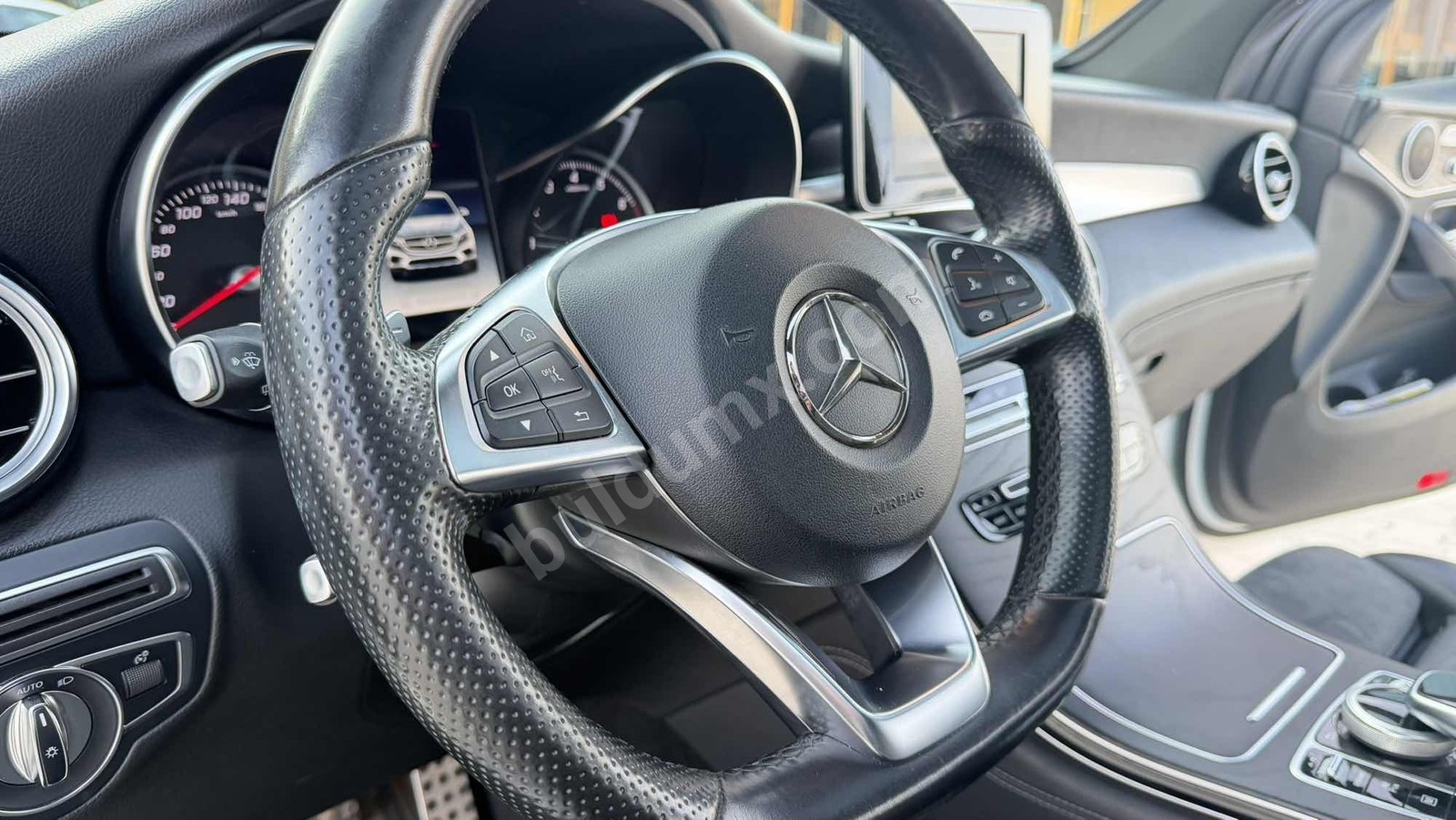 MERCEDES GLC 250 AMG 4 MATİC BOYASIZ HATASIZ - Fotoğraf 11