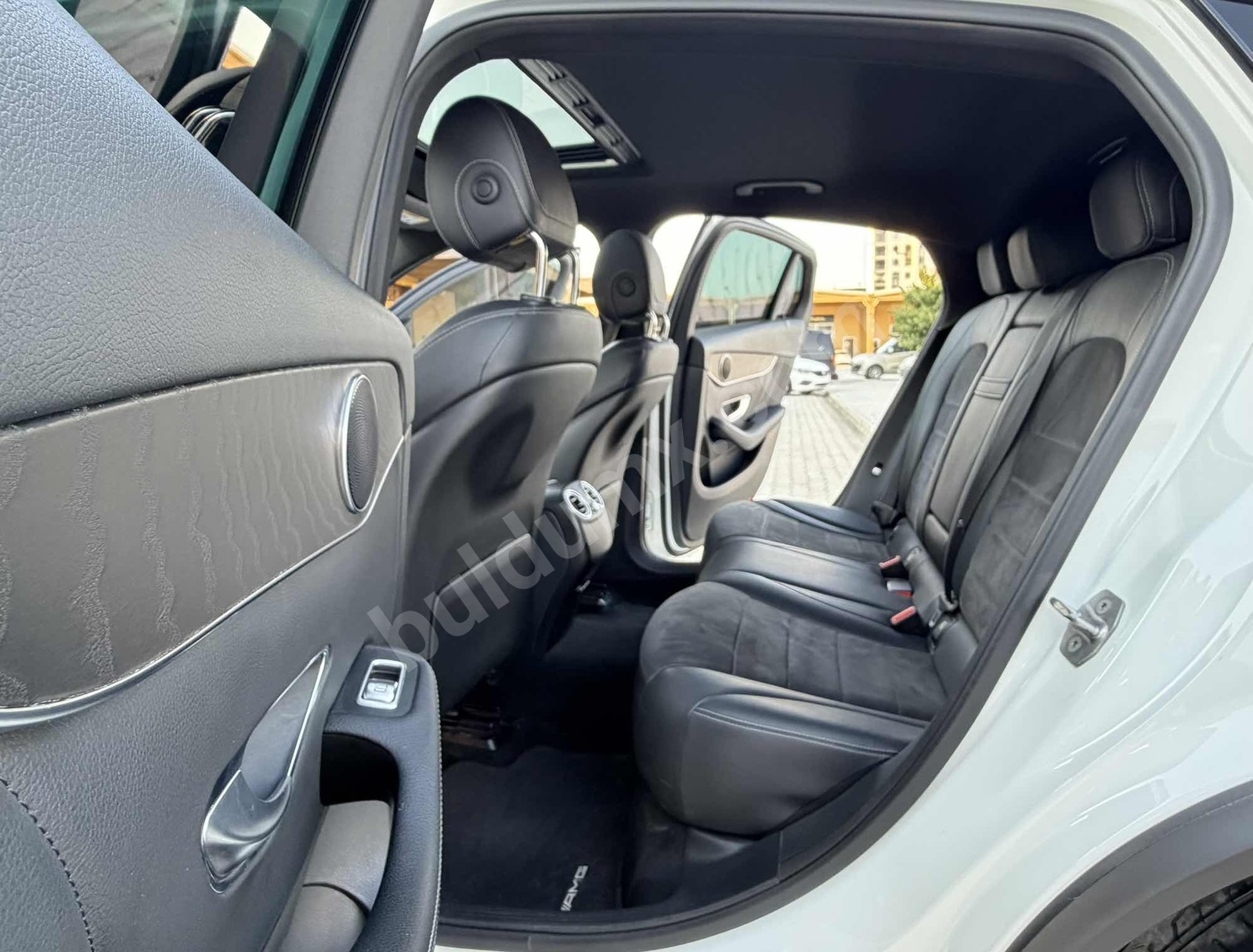 MERCEDES GLC 250 AMG 4 MATİC BOYASIZ HATASIZ - Fotoğraf 12
