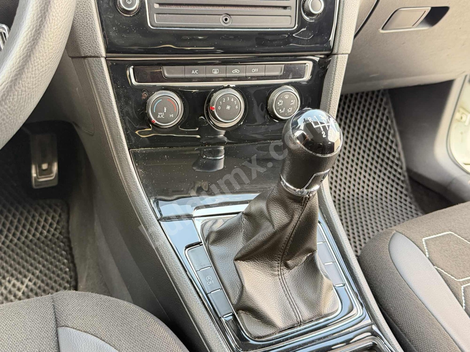 GOLF 1.6 TDI R DÖNÜŞÜM - Fotoğraf 3