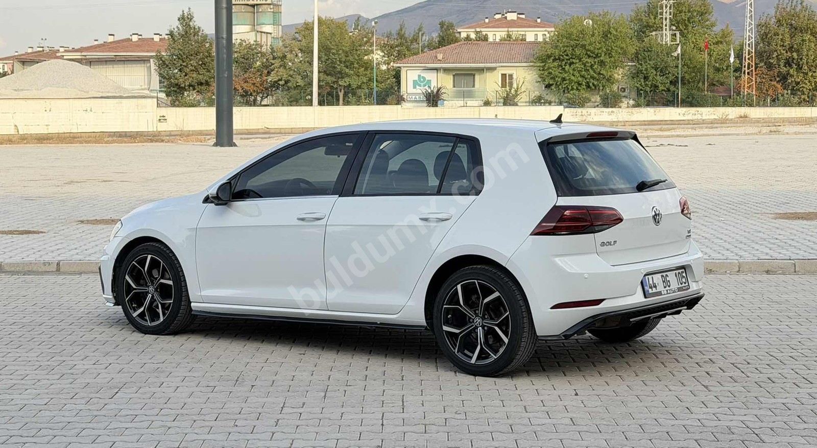 GOLF 1.6 TDI R DÖNÜŞÜM - Fotoğraf 2
