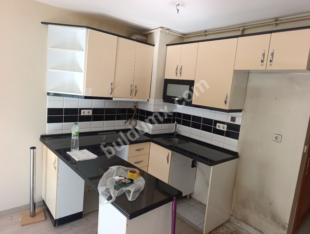 İSTANBUL BEŞİKTAŞ ABBASAĞA MAHALLESİNDE KİRALIK ARAKAT 1+1 DAİRE - Fotoğraf 10