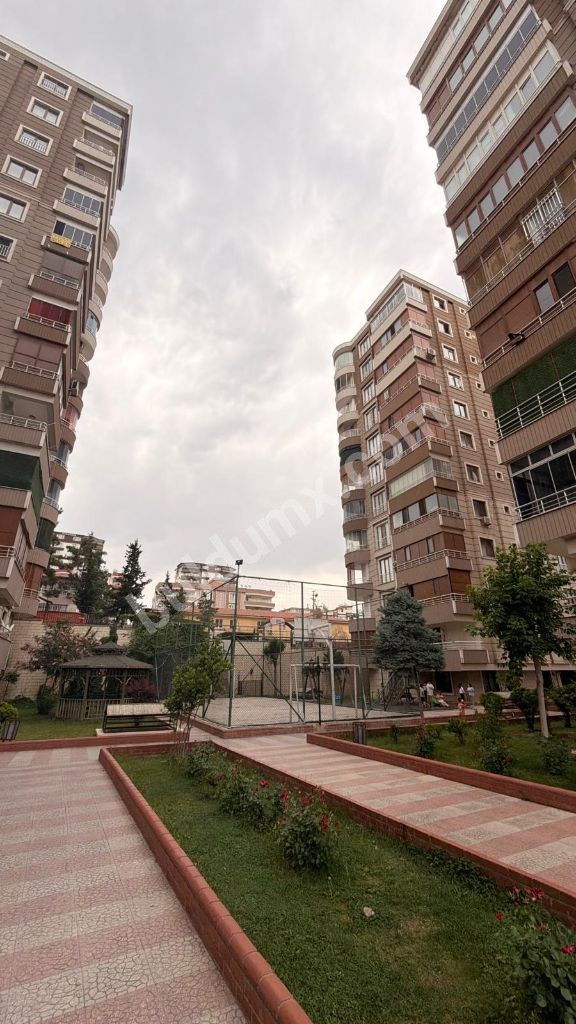 ŞANLIURFA /HALİLİYE İPEKYOL MAHALLESİ,AHMET ERSEVEN, BEYKA SİTESİ 9.KAT 3+1 DOĞLAGAZLI,ASANSÖRLÜ,7/24 GÜVENLİK,KAPICILI,ÇOCUK OYUN ALANI,OTURUMA VE YATIRIMA HAZIR,FIRSAT DAİRESİ - Fotoğraf 6
