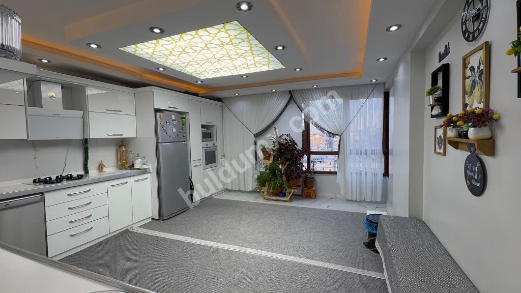 ŞANLIURFA /HALİLİYE İPEKYOL MAHALLESİ,AHMET ERSEVEN, BEYKA SİTESİ 9.KAT 3+1 DOĞLAGAZLI,ASANSÖRLÜ,7/24 GÜVENLİK,KAPICILI,ÇOCUK OYUN ALANI,OTURUMA VE YATIRIMA HAZIR,FIRSAT DAİRESİ - Fotoğraf 9