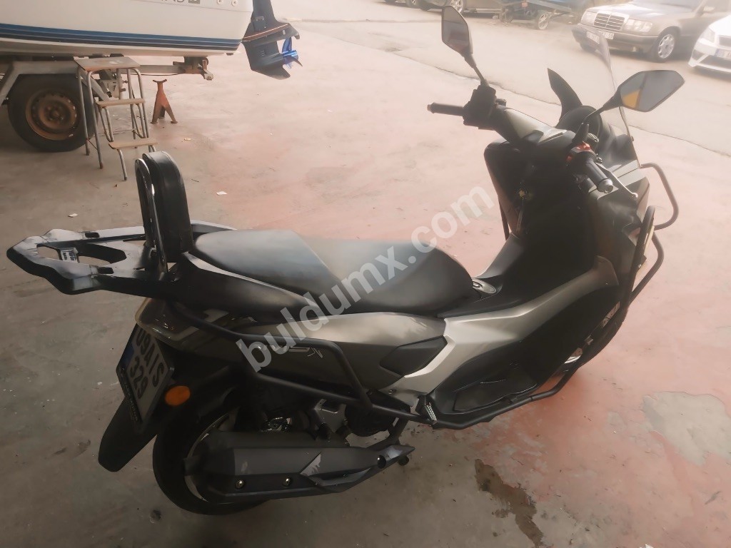 2022 model/ revolt RM5-X - Fotoğraf 4