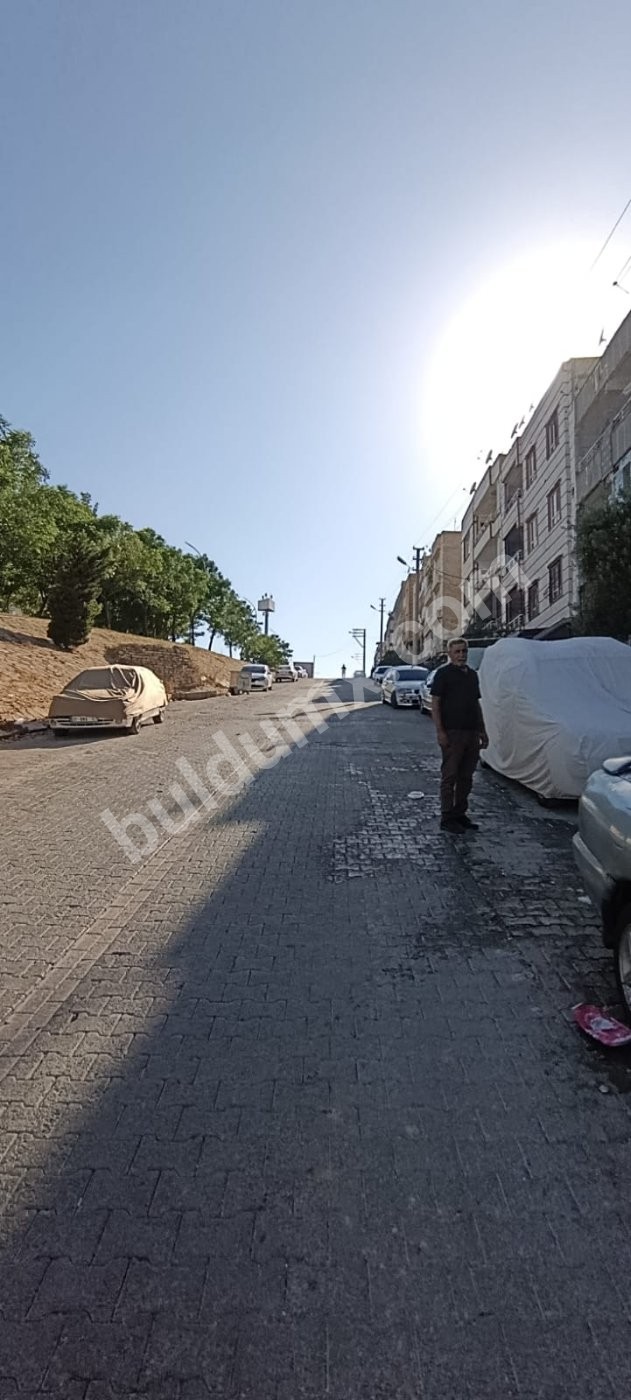 ŞANLIURFA HALİLİYE AHMET YESEVİ MAH 2.KAT 2+1 D.GAZ KAPIDA - Fotoğraf 5