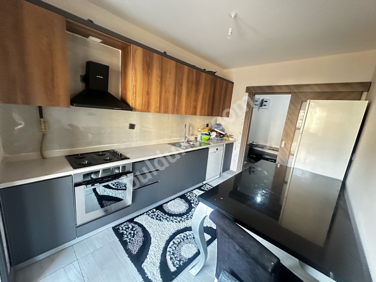 BEREKET'TEN ÇAMURLU TOKİDE 3+1 EŞYALI DAİRE - Fotoğraf 1