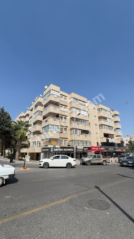 ŞANLIURFA,HALİLİYE,YENİŞEHİR MAH EMNİYET CAD 2.KAT 4+1 D.GAZLI, ASANSÖRLÜ
