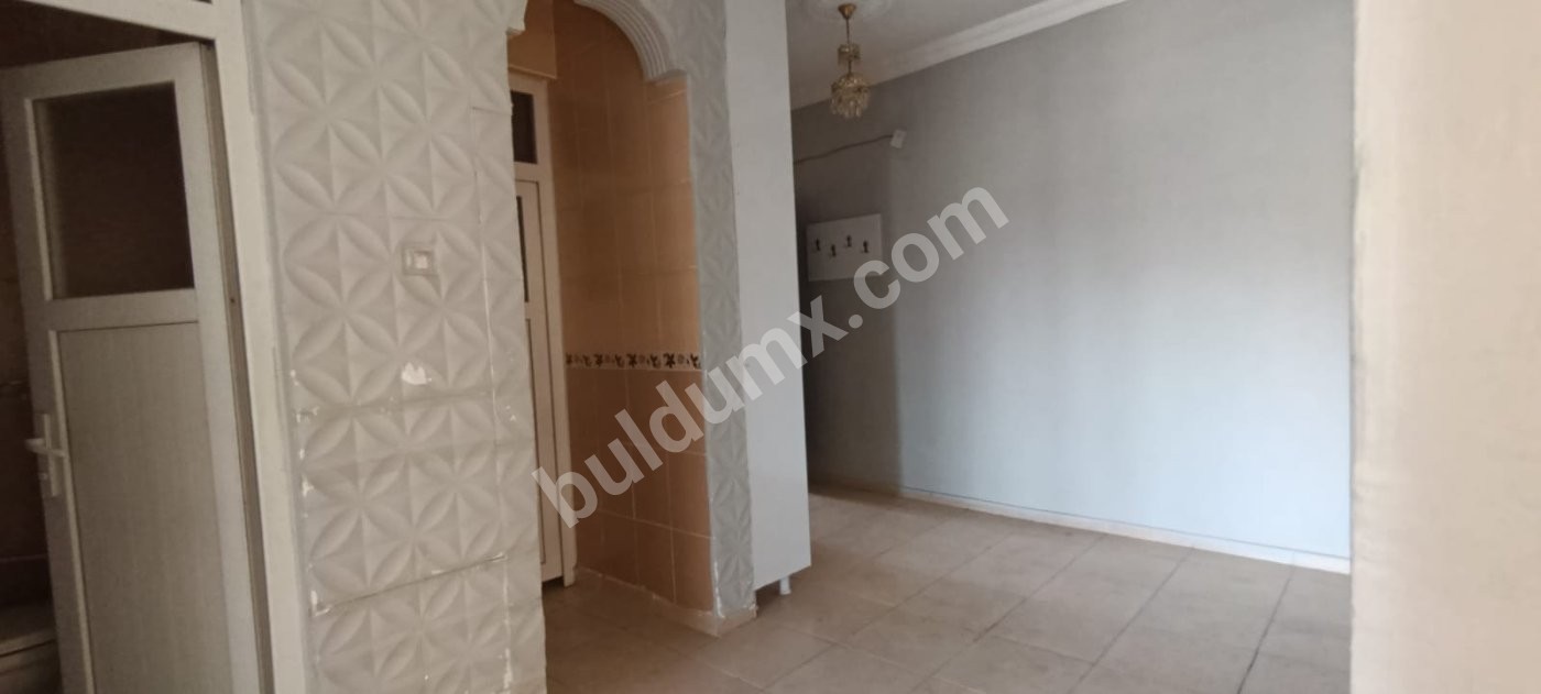 BAĞLARBAŞI MAH PROFİLO BAYİİ ARKASI 3.KAT 2+1 SOBALI - Fotoğraf 4