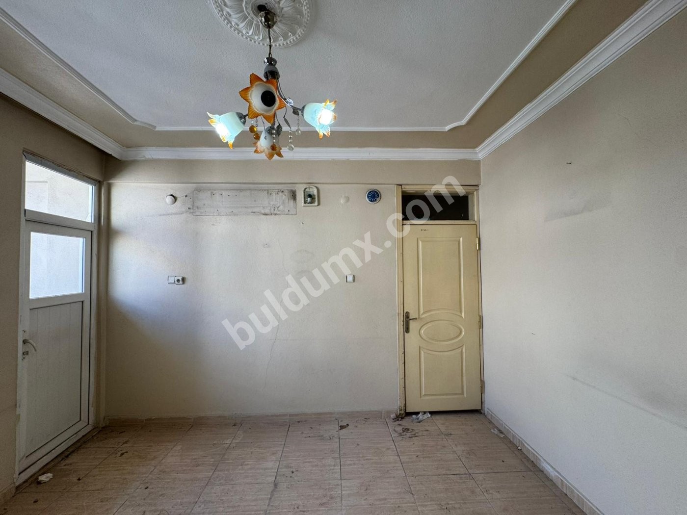 BAĞLARBAŞI MAH 1.KAT 2+1 DOĞALGAZLI - Fotoğraf 12