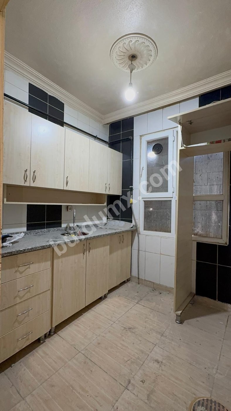 BAĞLARBAŞI MAH 1.KAT 2+1 DOĞALGAZLI - Fotoğraf 2