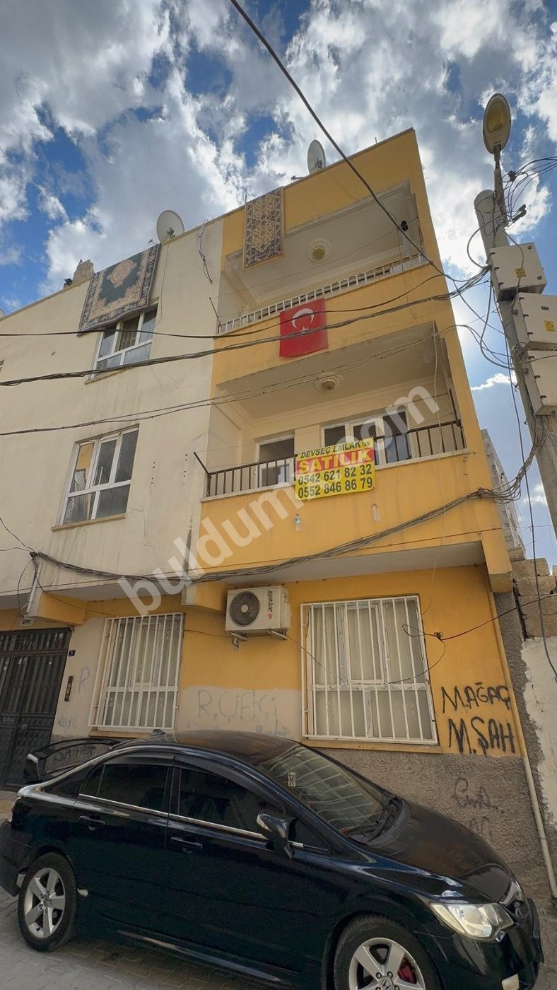 BAĞLARBAŞI MAH 1.KAT 2+1 DOĞALGAZLI - Fotoğraf 1