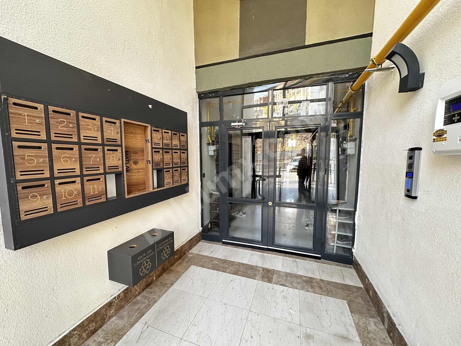 BEREKET'TEN ÇAMURLU TOKİDE EŞYALI 3+1 KİRALIK DAİRE - Fotoğraf 10