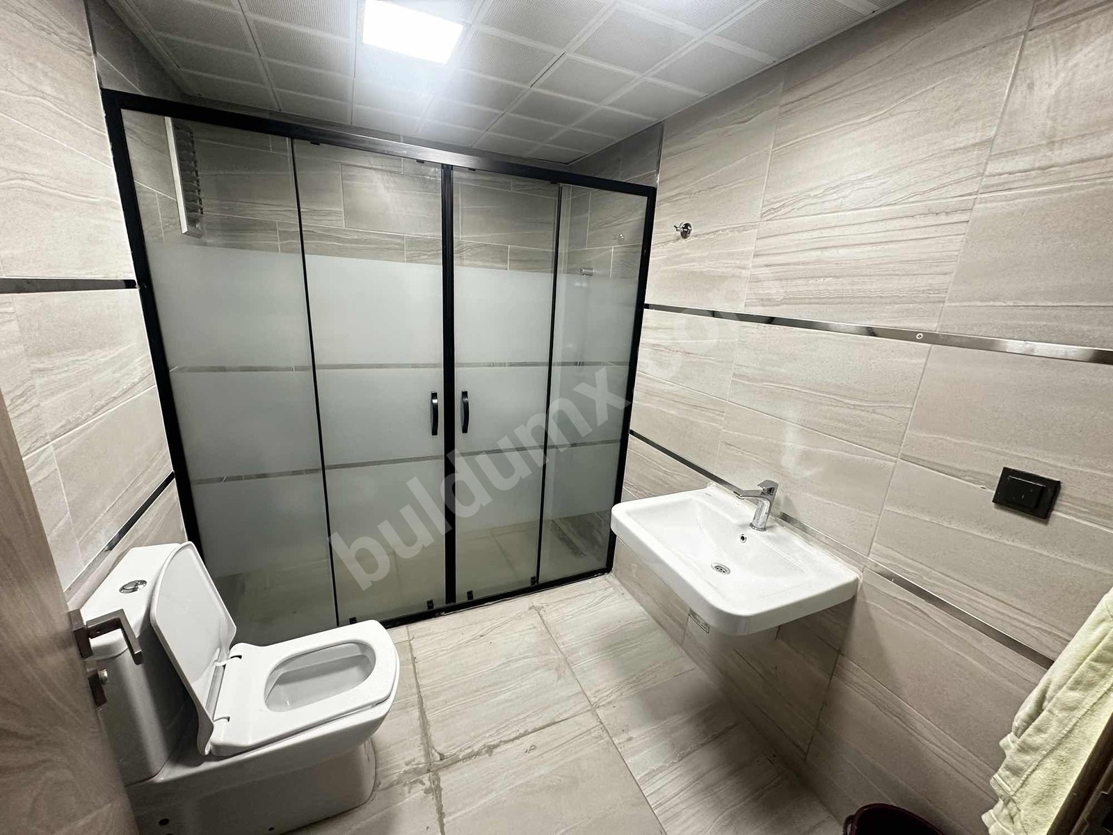 BEREKET'TEN ÇAMURLU TOKİDE EŞYALI 3+1 KİRALIK DAİRE - Fotoğraf 8