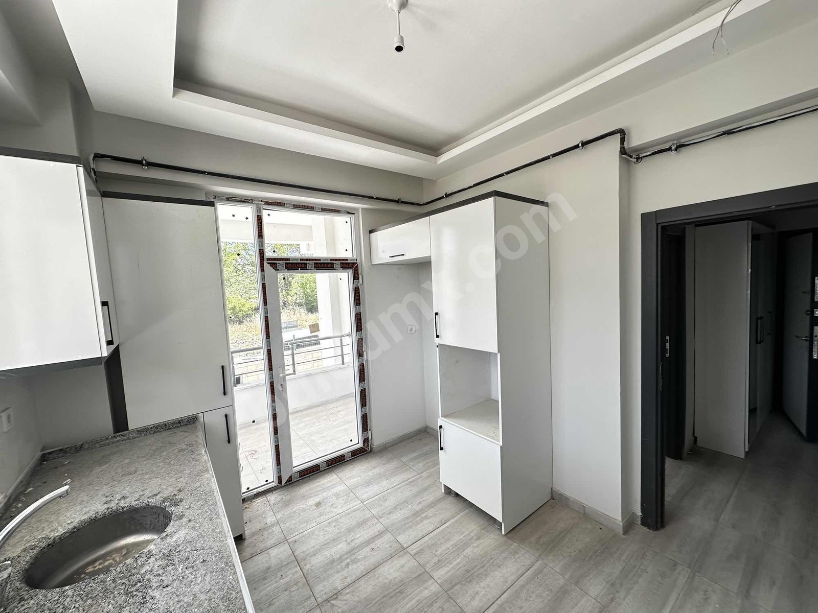 BEREKET'TEN HİLALTEPEDE 3+1 Y.GİRİŞ SATILIK SIFIR DAİRE - Fotoğraf 10