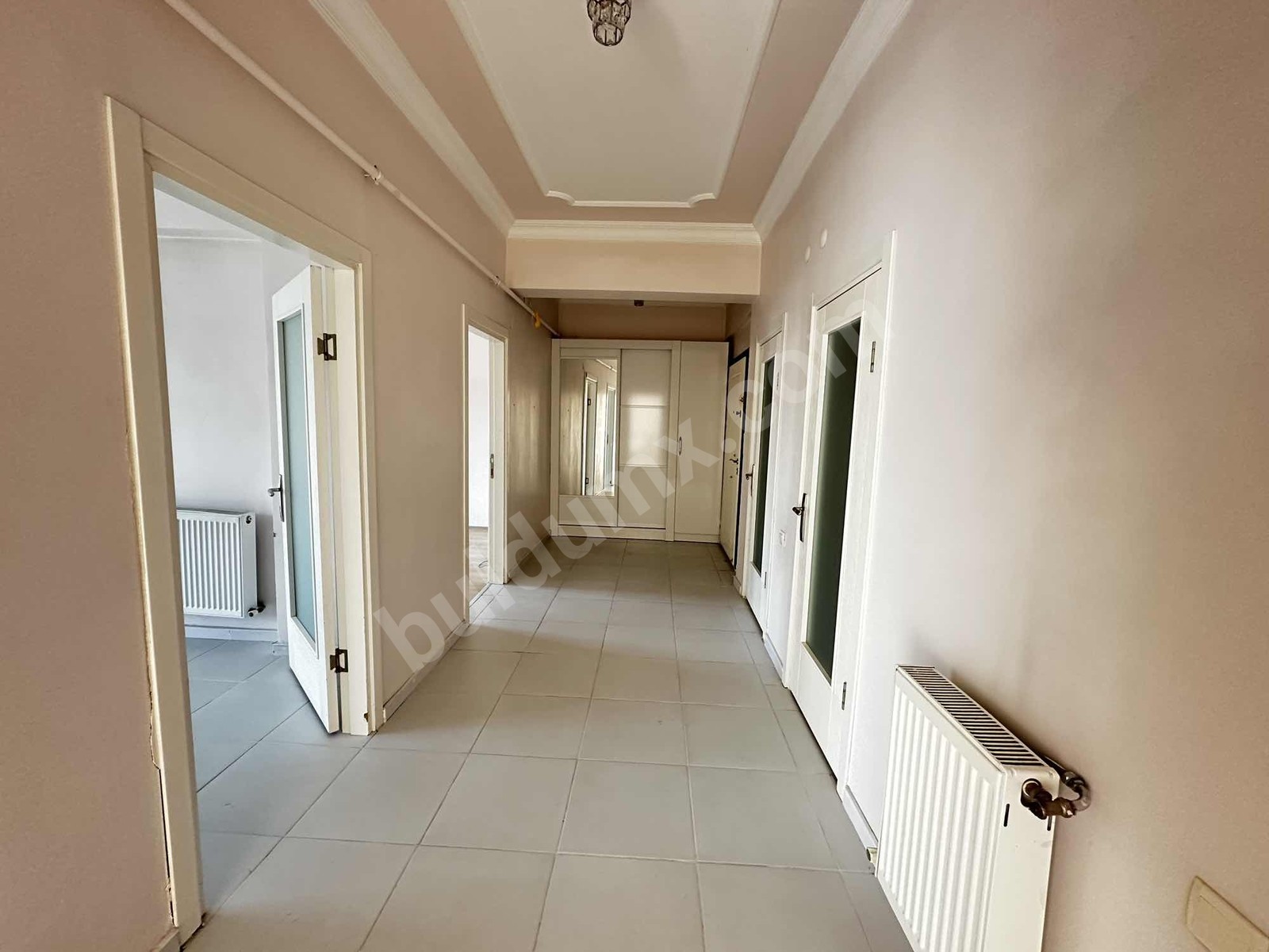 BEREKET'TEN TANDOĞAN MAH. 3+1 SİTE İÇİ SATILIK DAİRE - Fotoğraf 6