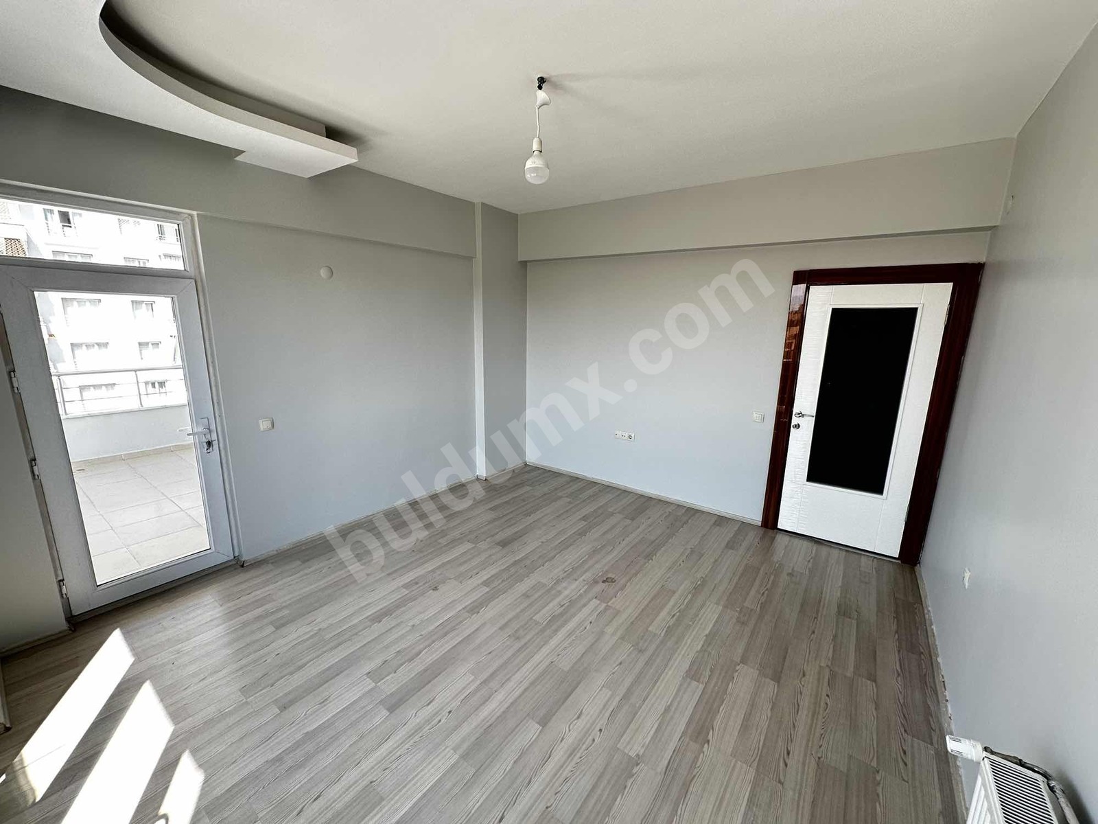 BEREKET'TEN TANDOĞAN MAH. 3+1 SİTE İÇERİSİNDE SATILIK DAİRE - Fotoğraf 6