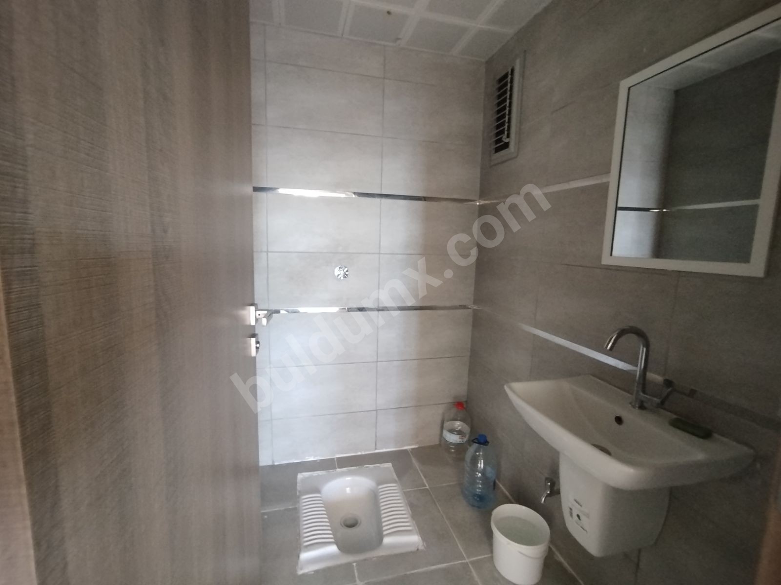 GELİNCİKTEPE'DE KİRALIK 2+1 ARA KAT DAİRE - Fotoğraf 5