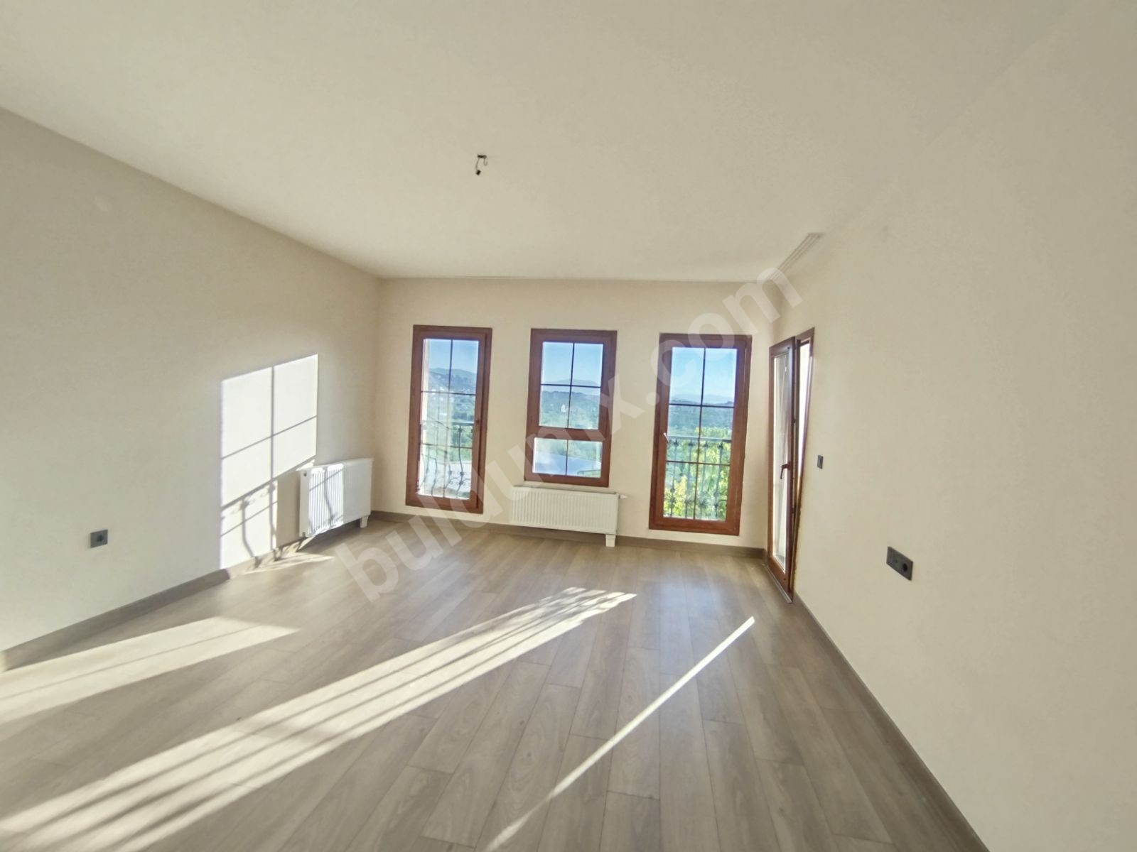 GELİNCİKTEPE'DE KİRALIK 2+1 ARA KAT DAİRE - Fotoğraf 3