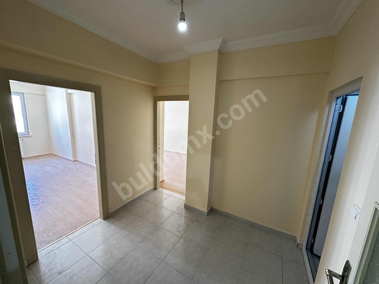 BEREKET'TEN BATTALGAZİ MAH. SATILIK 3+1 ARA KAT DAİRE - Fotoğraf 2