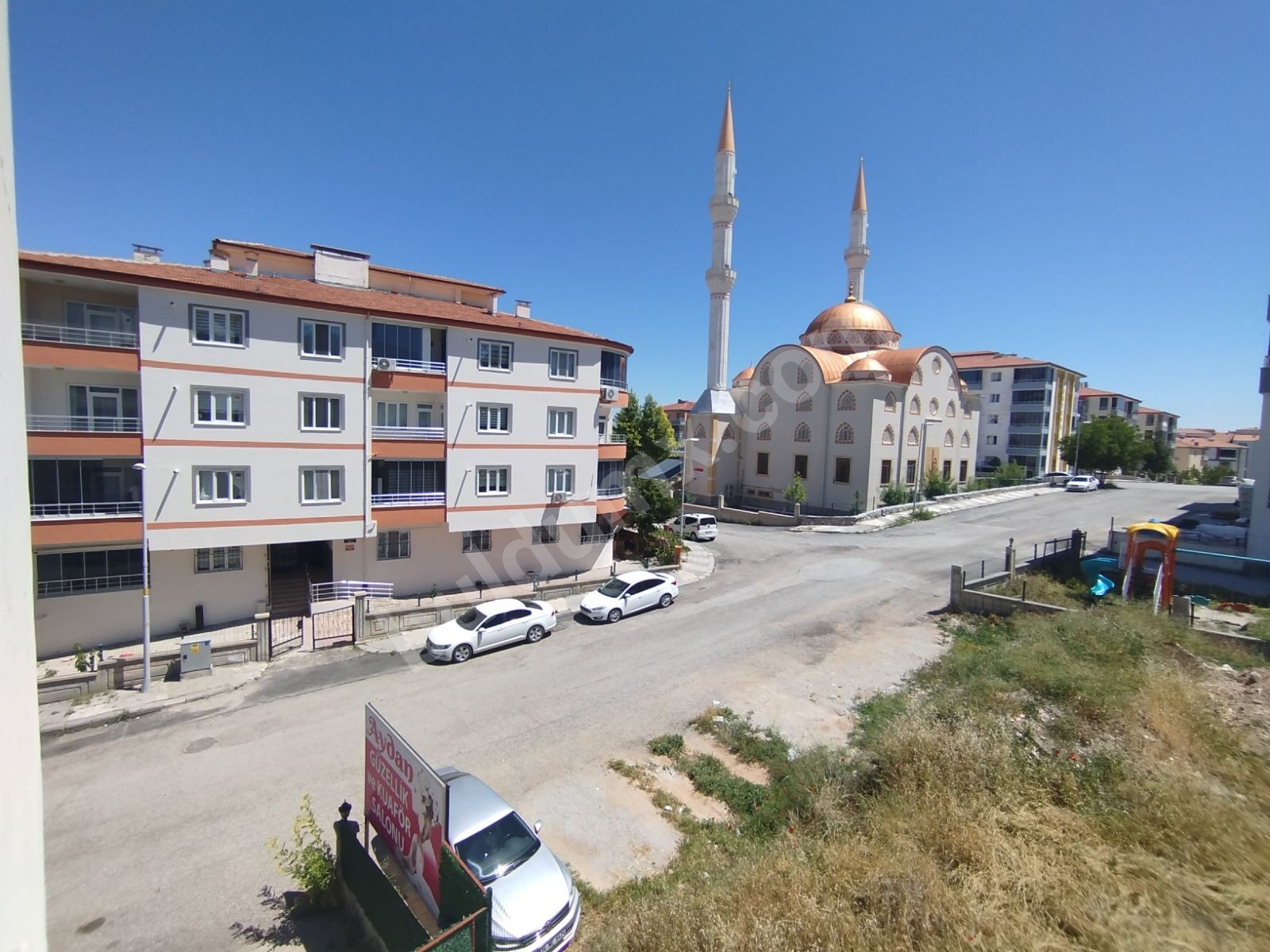 BEREKET'TEN GÖZTEPE MAH. SATILIK 3+1 ARA KAT DAİRE - Fotoğraf 7