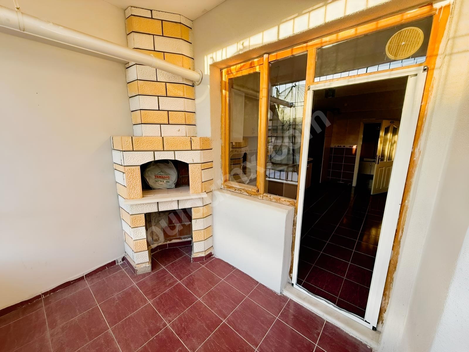Şeyhbayramda Cadde Üstü Kiralık 3+1 Daire - Fotoğraf 5