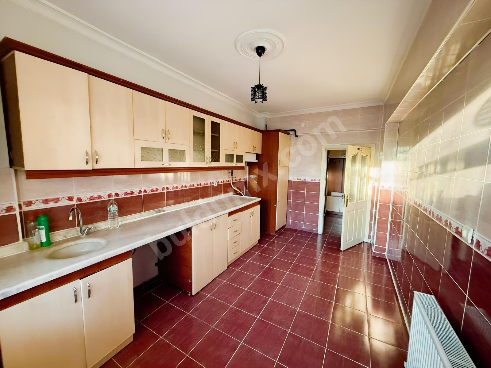 Şeyhbayramda Cadde Üstü Kiralık 3+1 Daire - Fotoğraf 11