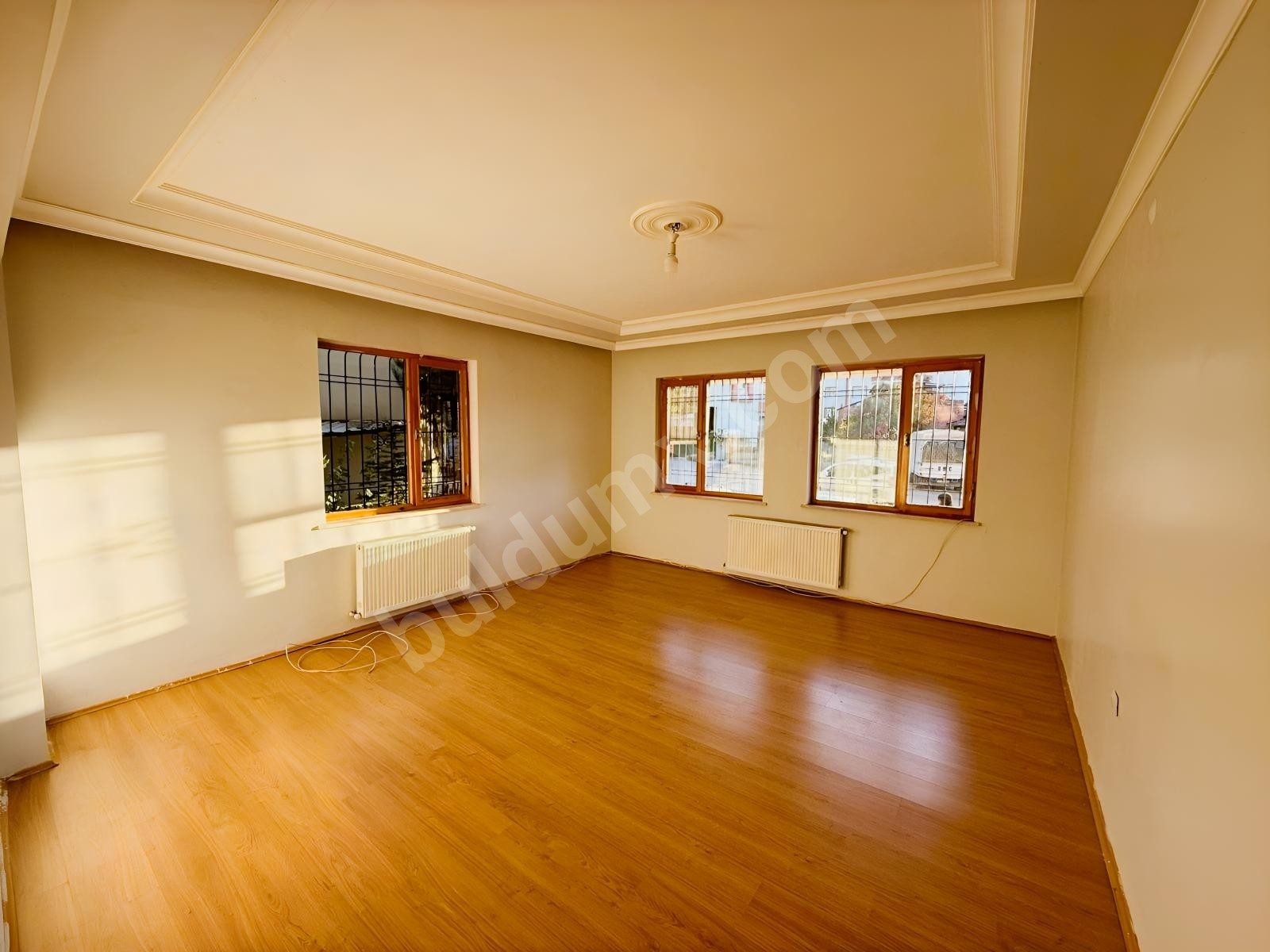 Şeyhbayramda Cadde Üstü Kiralık 3+1 Daire - Fotoğraf 8