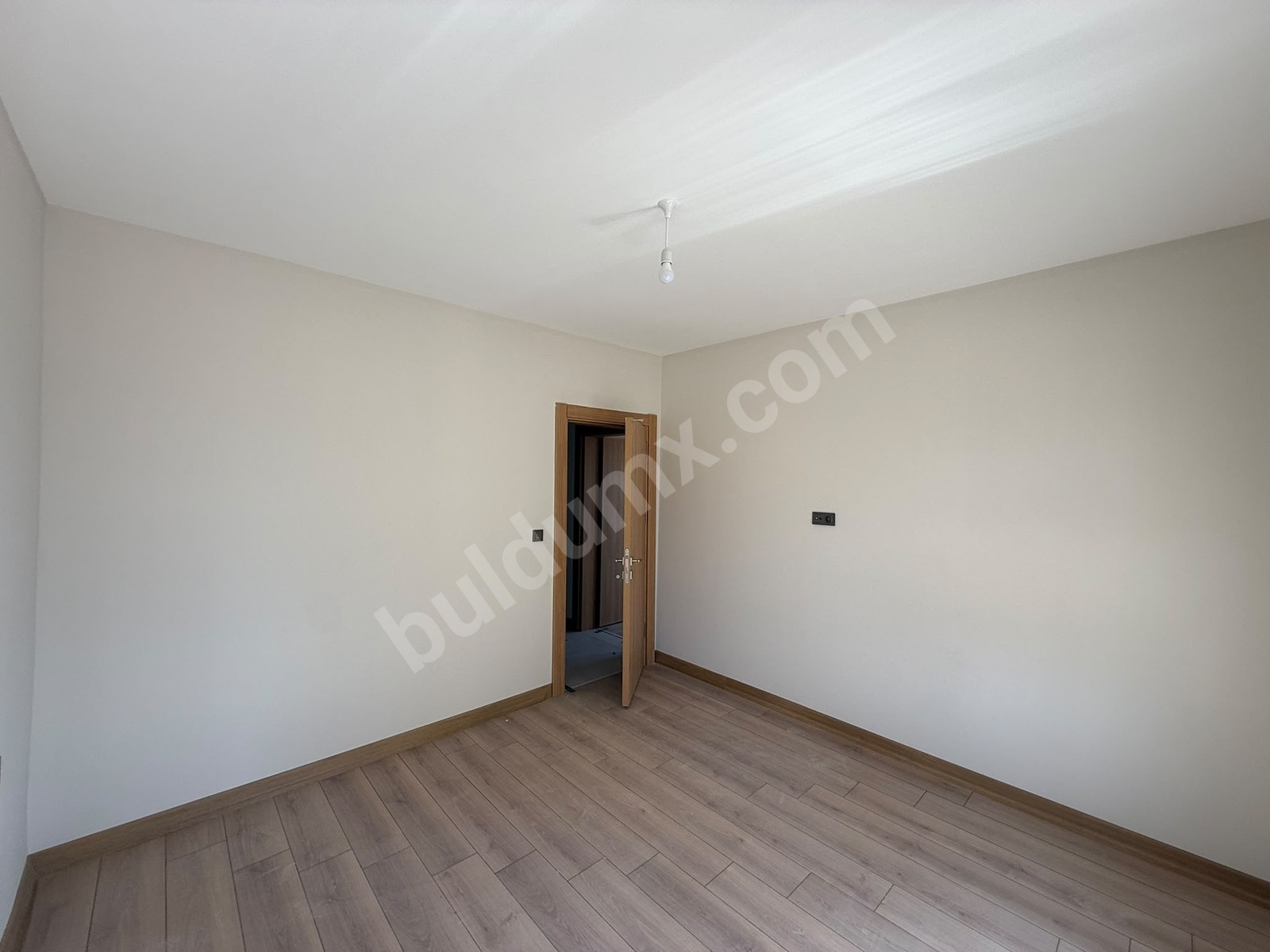 Orduzu Bahçebaşı 12.Etap Tokide Kiralık 3+1 Arakat Daire - Fotoğraf 1