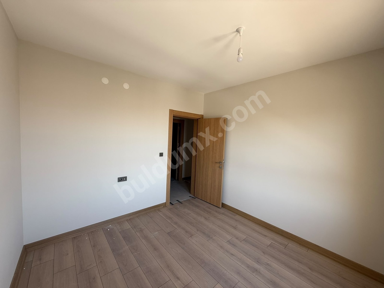 Orduzu Bahçebaşı 12.Etap Tokide Kiralık 3+1 Arakat Daire - Fotoğraf 3