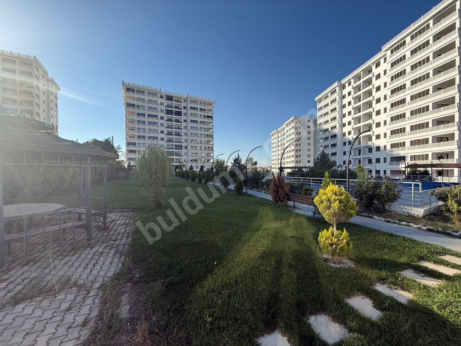 Yakıncada Kiralık Ultra Lüx 3+1 Arakat Geniş Daire - Fotoğraf 6