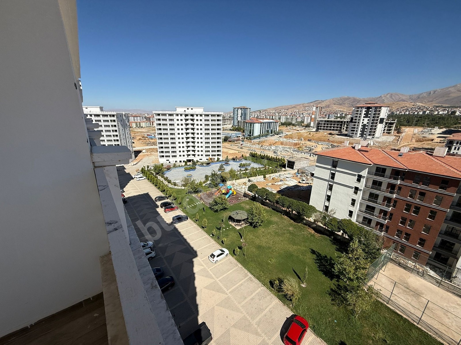 AKTAŞ Emlaktan Yakıncada Satılık Ultra Lüx 3+1 Arakat Daire - Fotoğraf 9