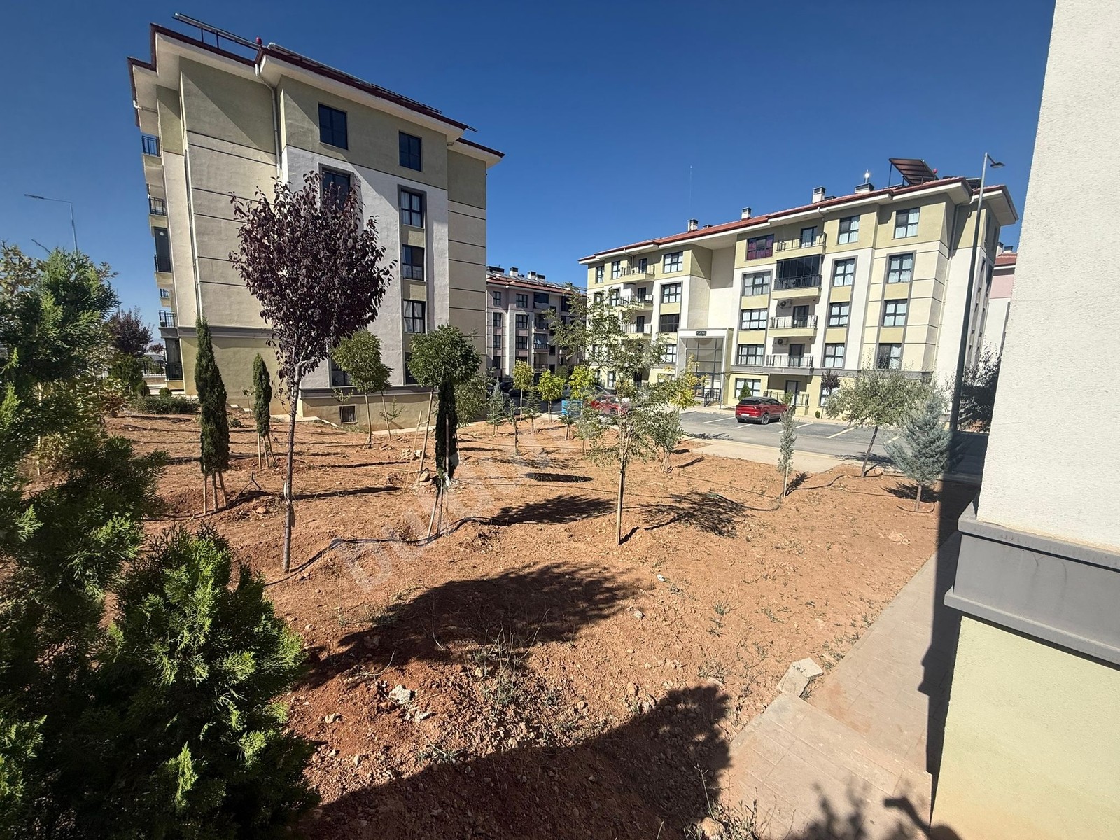 1. Etap Tokide Maski Arkası Okula - Yola Yakın Kiralık 3+1 Daire - Fotoğraf 6