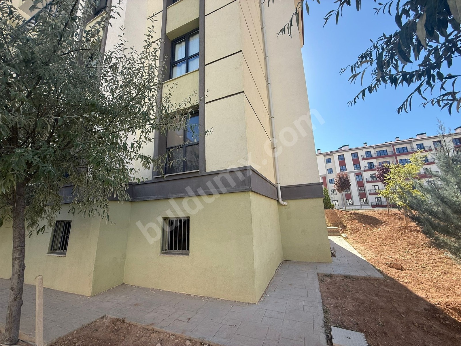 1. Etap Tokide Maski Arkası Okula - Yola Yakın Kiralık 3+1 Daire - Fotoğraf 9