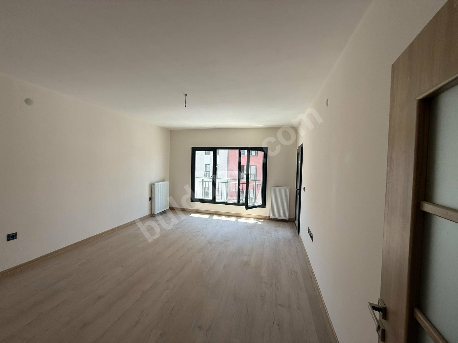 Bostanbaşı Rezerv Alan Tokide Kiralık 3+1 Arakat Daire - Fotoğraf 3