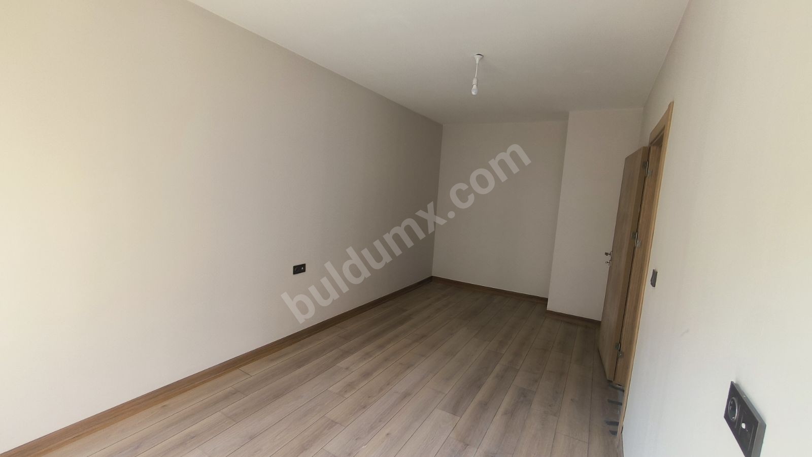 Bahçebaşı 12. Etap Tokide Kiralık 3+1 Daire - Fotoğraf 10