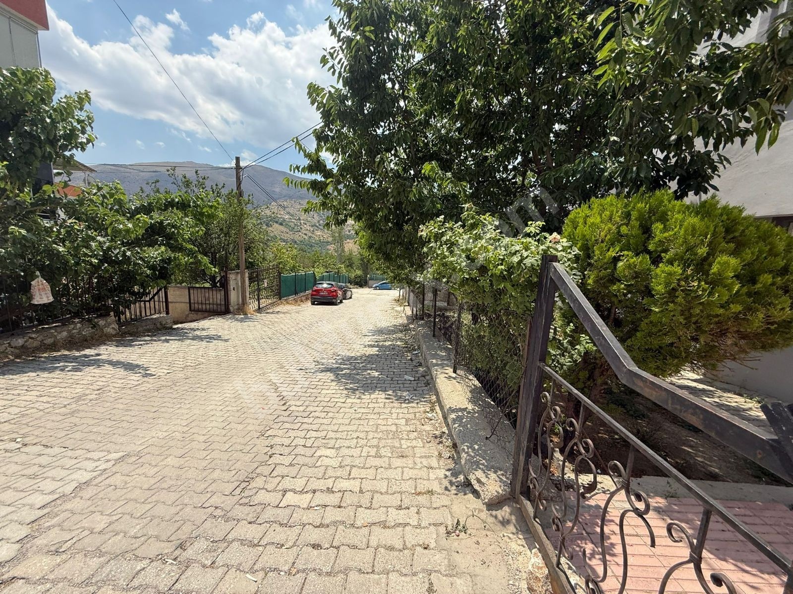 AKTAŞ Emlaktan Gündüzbeyde Muhteşem Konumda Satılık 3.5+1 Daire - Fotoğraf 6