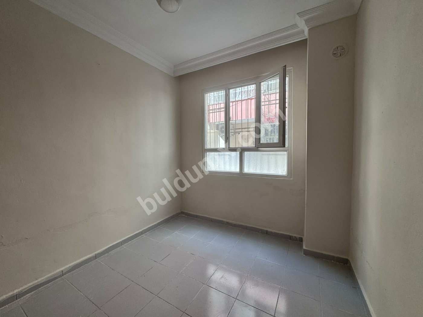 İPEKYOL MAH AHMET ERSEVEN YÜKSEK GİRİŞ 3+1 DOĞALGAZLI TEKLİ DAİRE - Fotoğraf 2