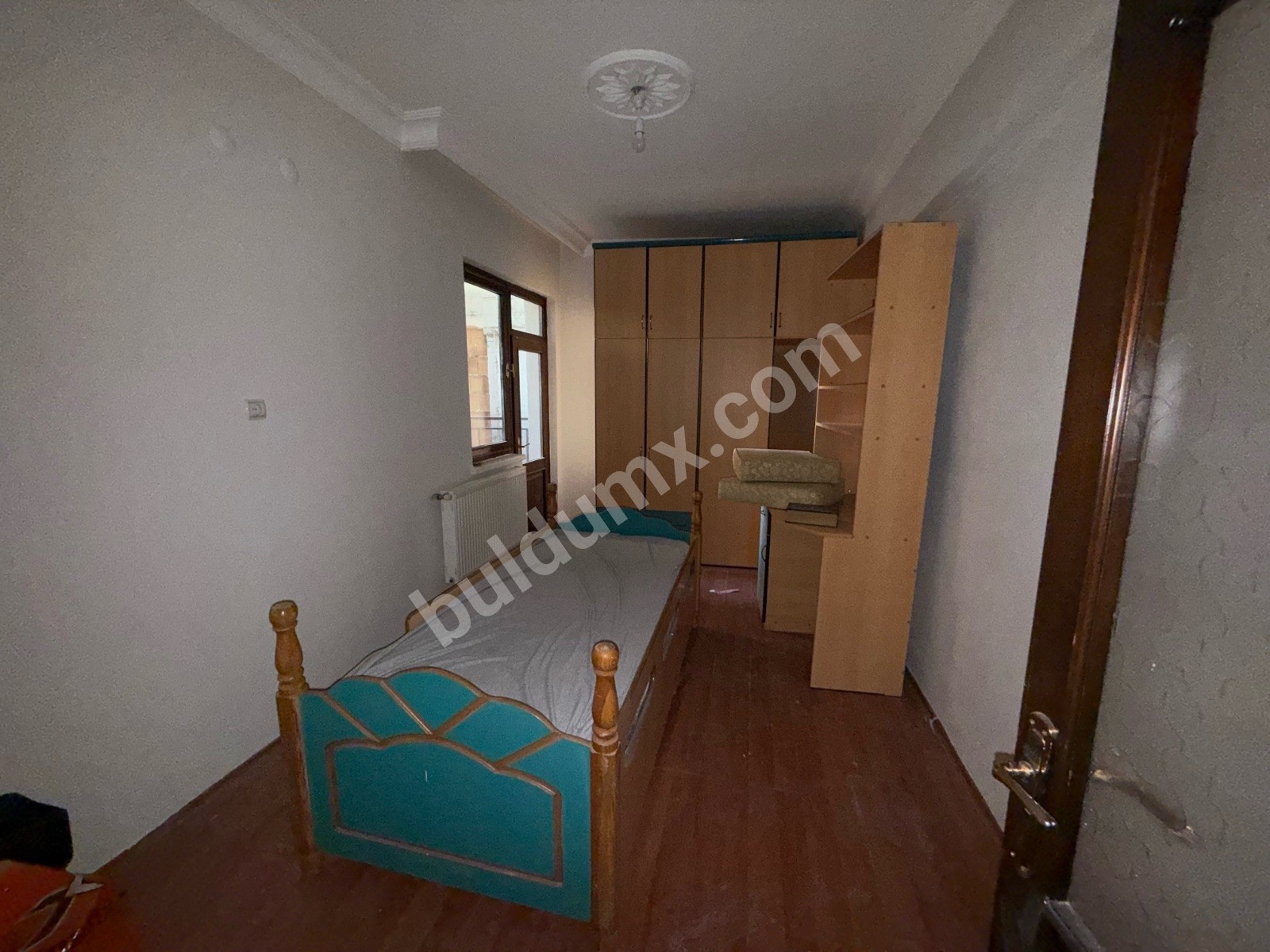 Dairemiz koyunoğlunda olup 5 katlı binanın 3 arakatı 3+1 asansörlüdür - Fotoğraf 9