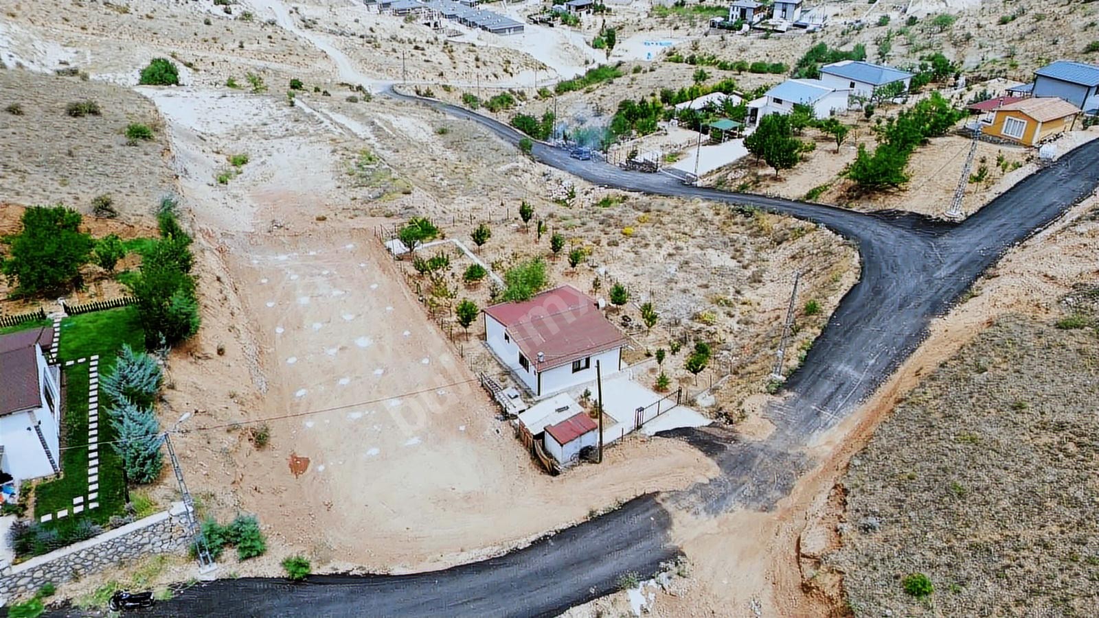 VİP LİNEDEN MULLAKASIMIN EN UCUZ SATILIK ARSASI 650 m2 İMARLI - Fotoğraf 2