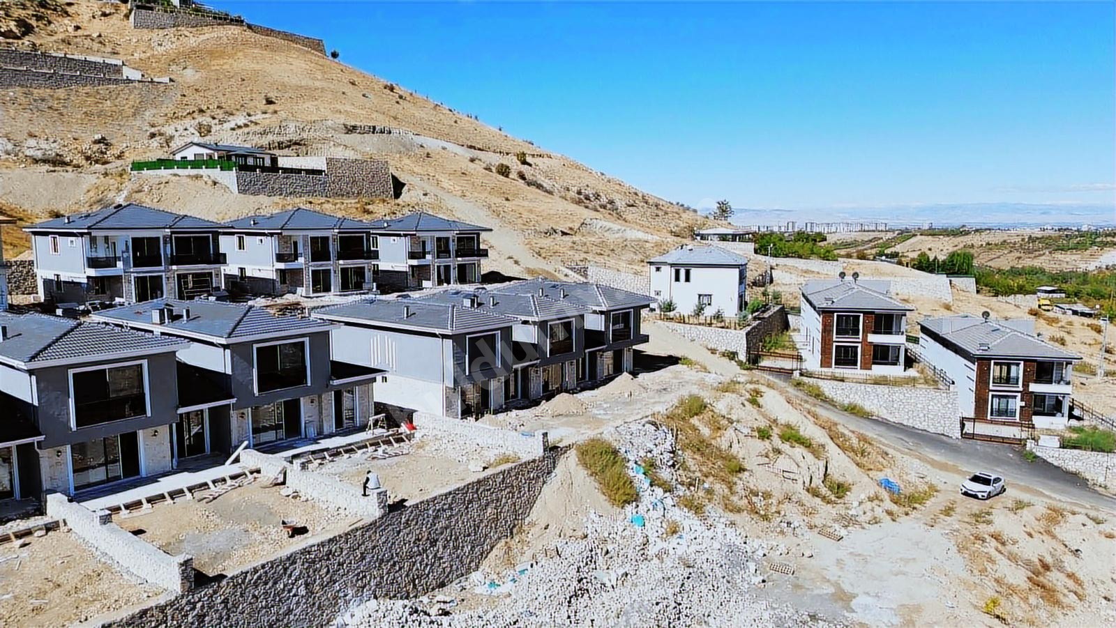 VİP LİNEDEN MULLAKASIMDA 193 m2 4+1 KELEPİR SIFIR VİLLA - Fotoğraf 10