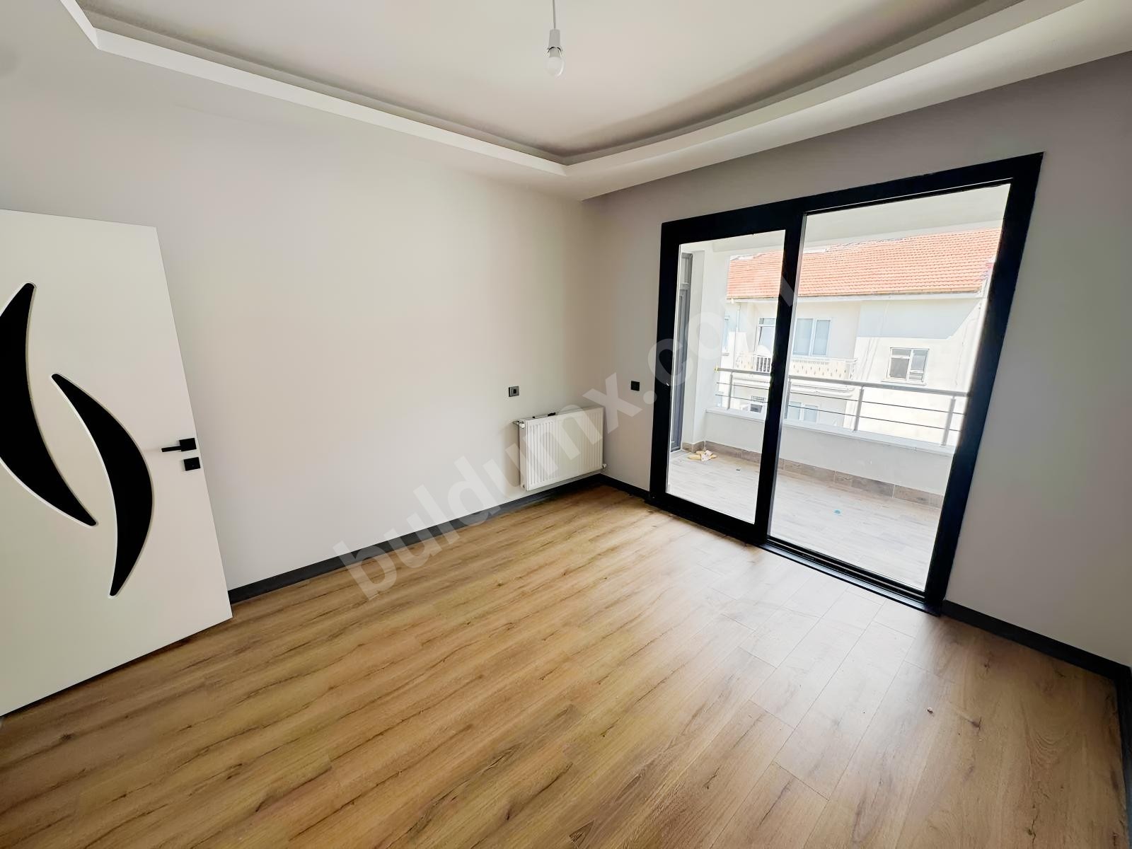 VİP LİNE GAYRİMENKULDEN 3 KATLI BAŞHARIKDA YAĞMUR SOKAKDA - Fotoğraf 5