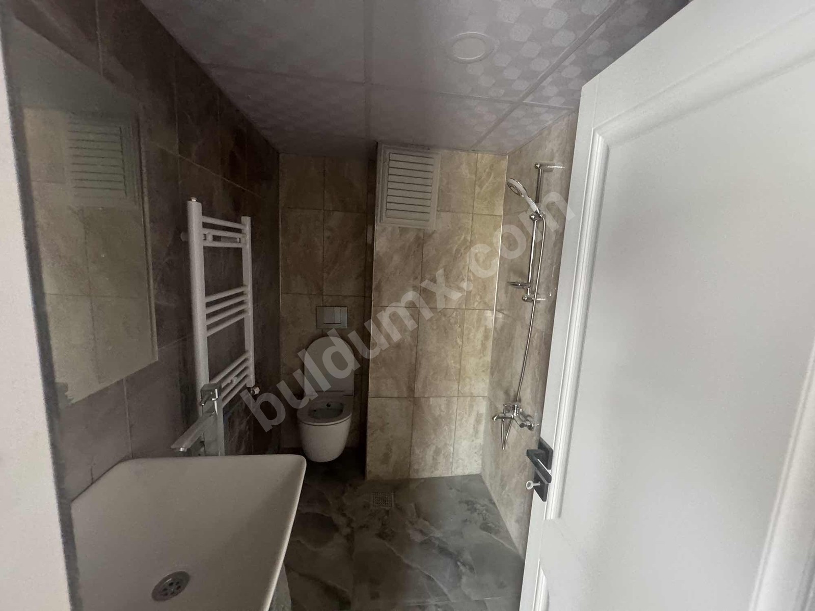 VİP LİNE GAYRİMENKUL DEN AVM 3 DK SIFIR 2+1 - Fotoğraf 9