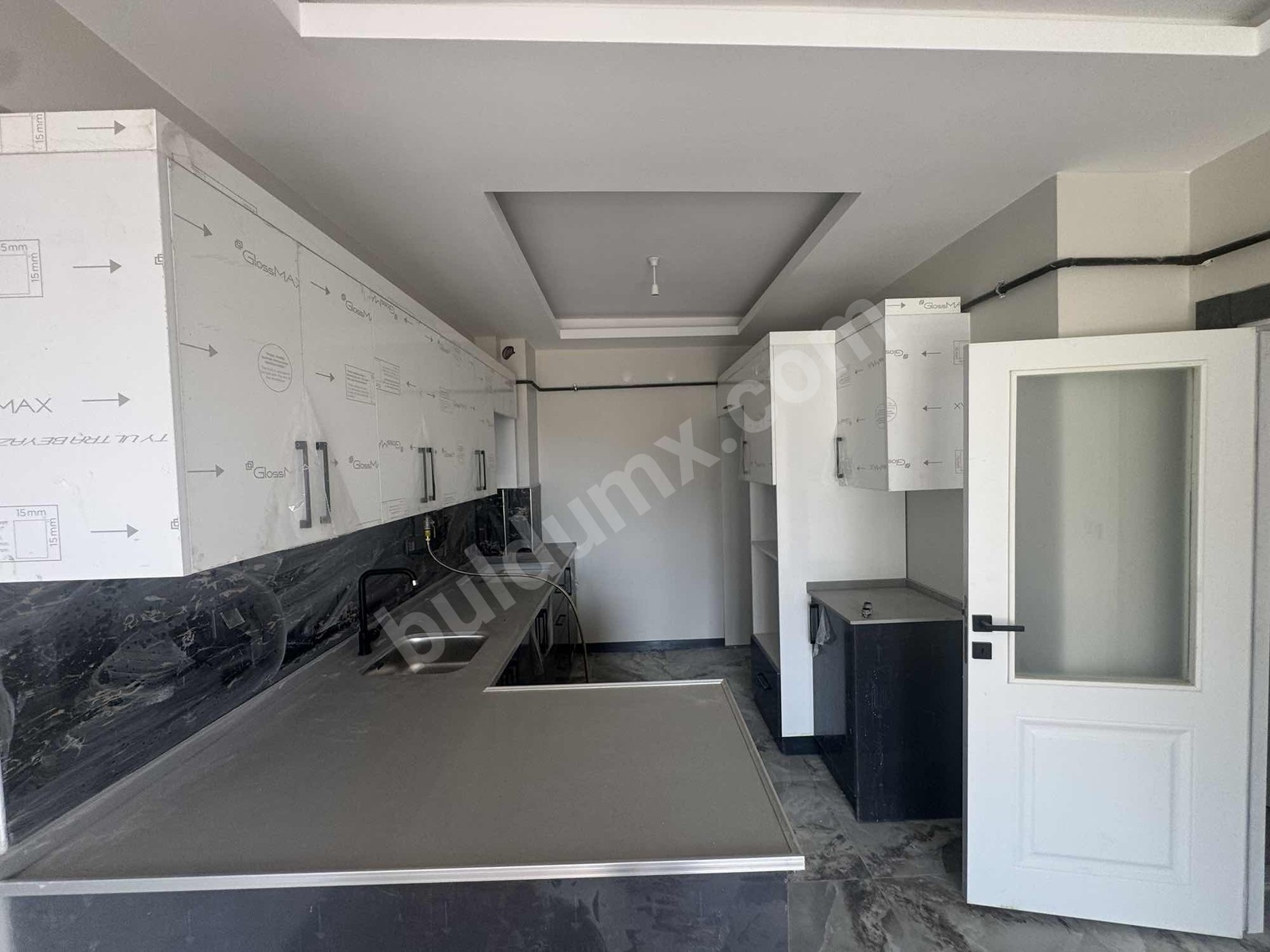 VİP LİNE GAYRİMENKUL DEN AVM 3 DK SIFIR 2+1 - Fotoğraf 10