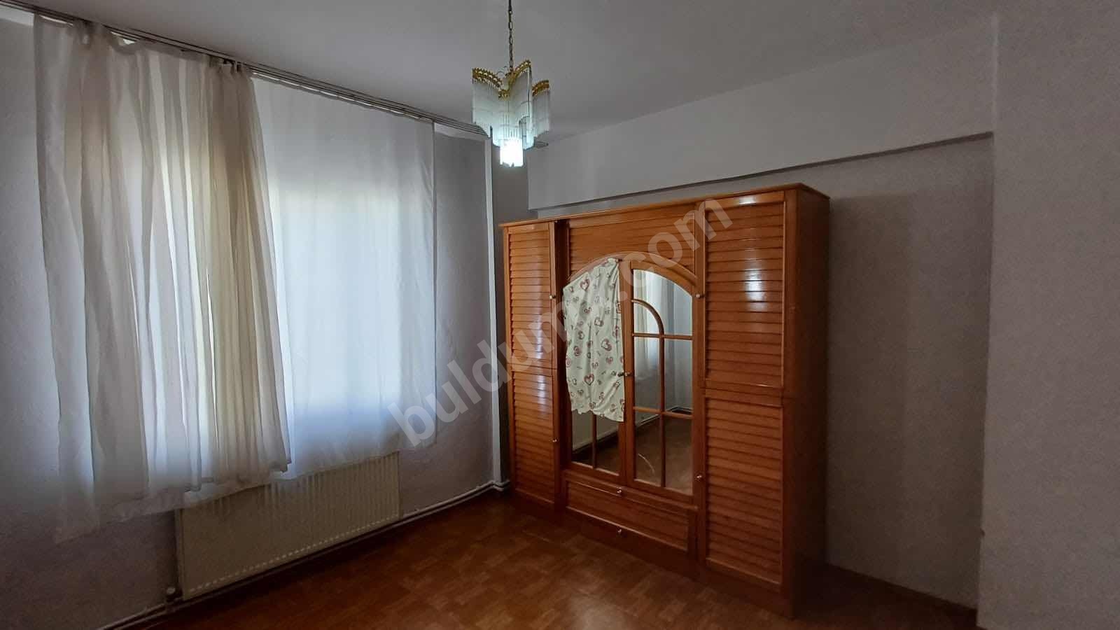 VİP LİNEDEN HACIABDİ MAHALLESİNDE 2+1 ARAKAT DAİRE - Fotoğraf 5