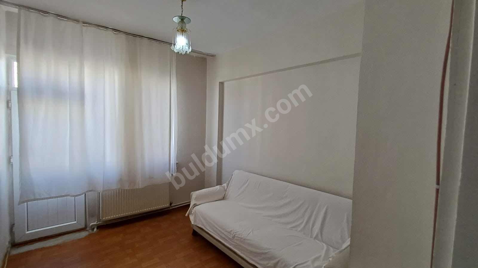VİP LİNEDEN HACIABDİ MAHALLESİNDE 2+1 ARAKAT DAİRE - Fotoğraf 2